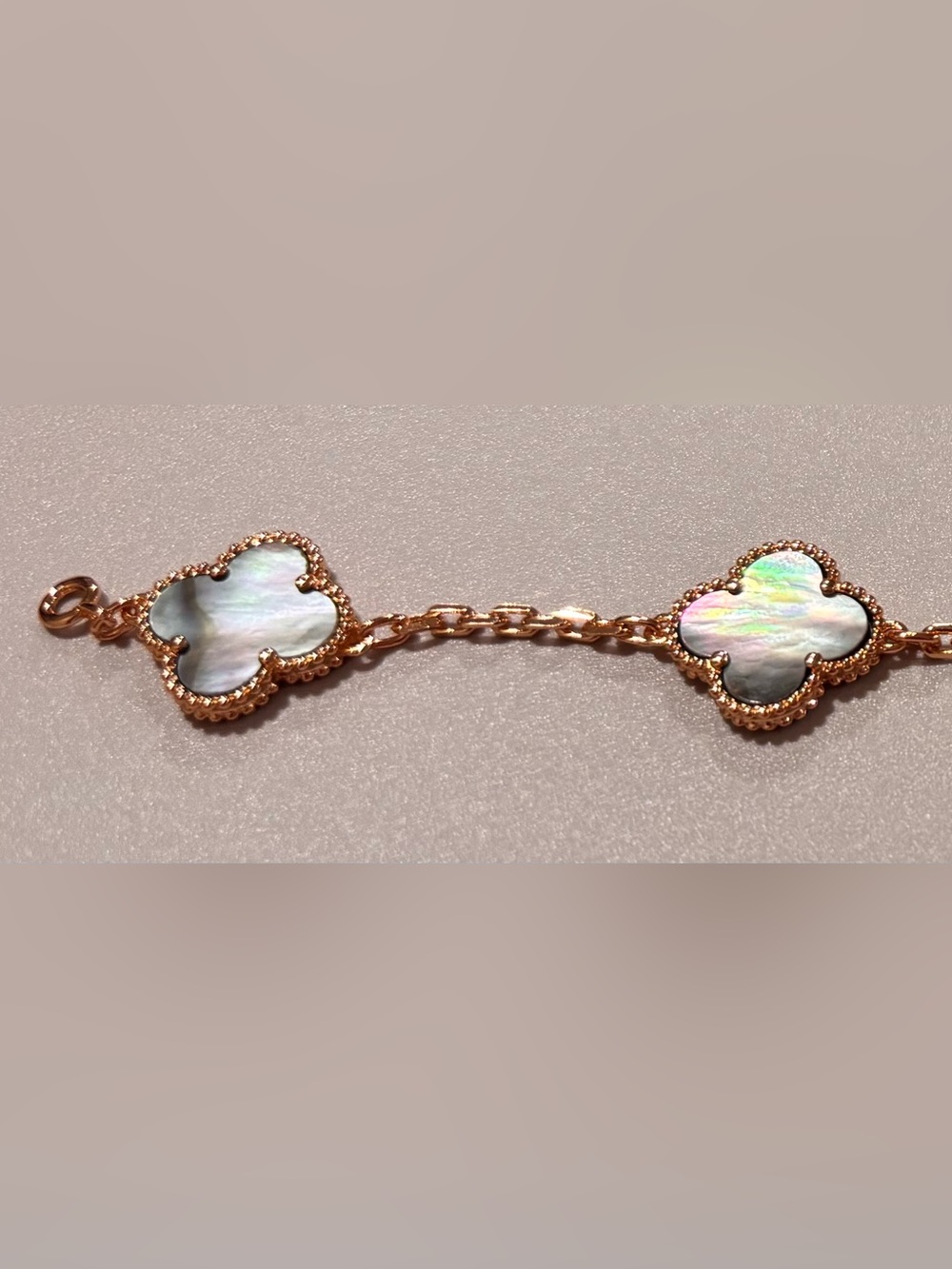 Gold and Green Clover Bracelet with Mother-of-Pearl Inlay - Picture 6 of 8